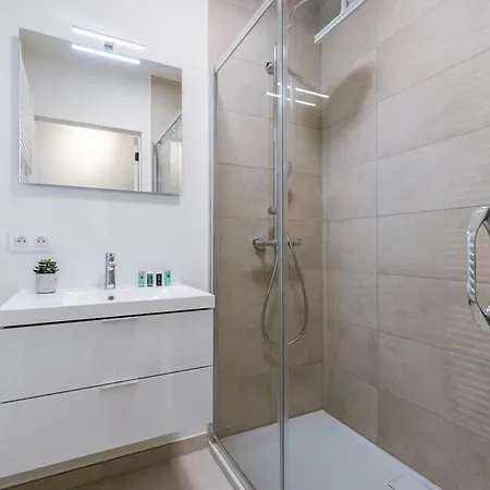 Huswell - With Terrace Close To The Sea * Oostende