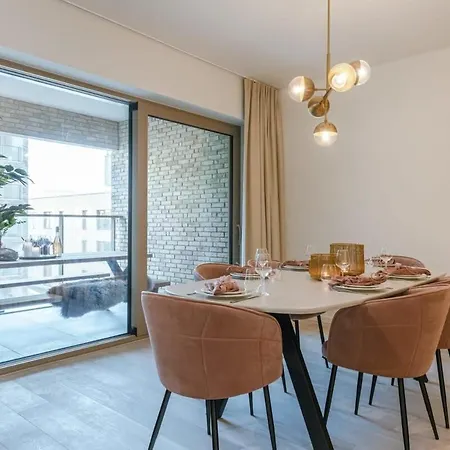 Lejlighed Huswell - With Terrace Close To The Sea *