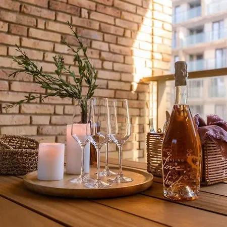 Huswell - With Terrace Close To The Sea