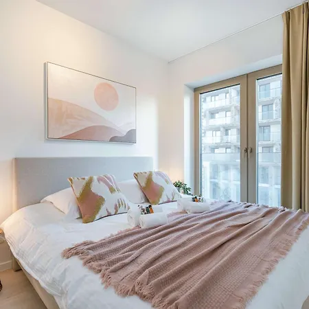 Huswell - With Terrace Close To The Sea Lejlighed Oostende